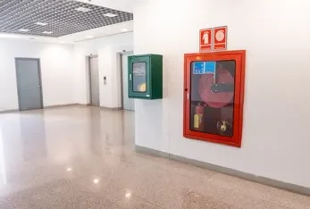 fire-extinguisher-cabinet-office